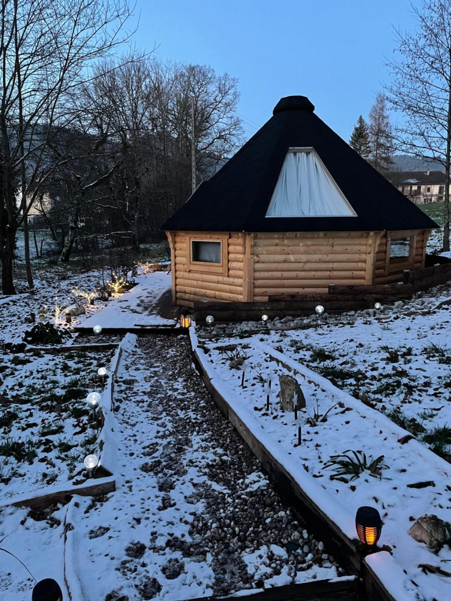 Cabane, Kota Desire Saint-Die-des-Vosges Exteriör bild