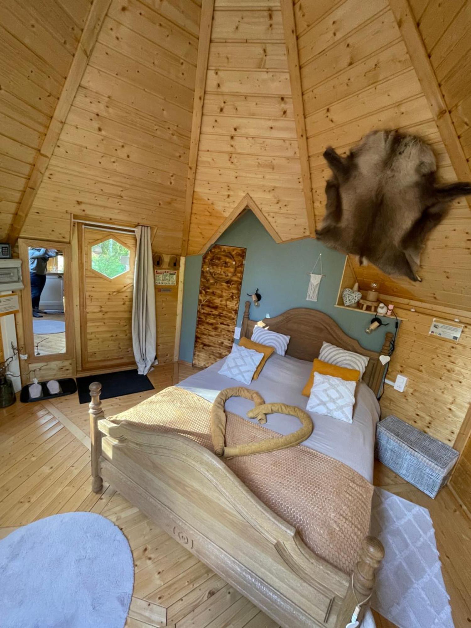 Cabane, Kota Desire Saint-Die-des-Vosges Exteriör bild
