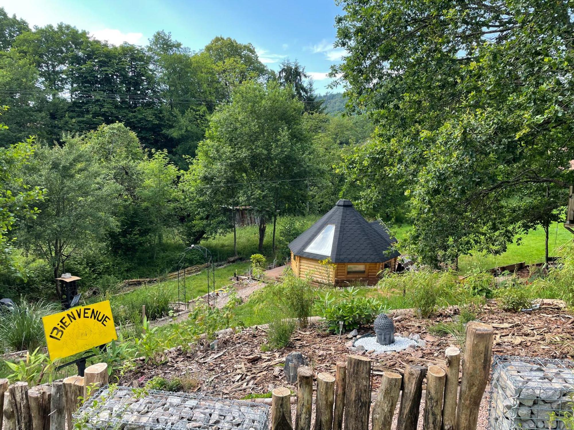 Cabane, Kota Desire Saint-Die-des-Vosges Exteriör bild