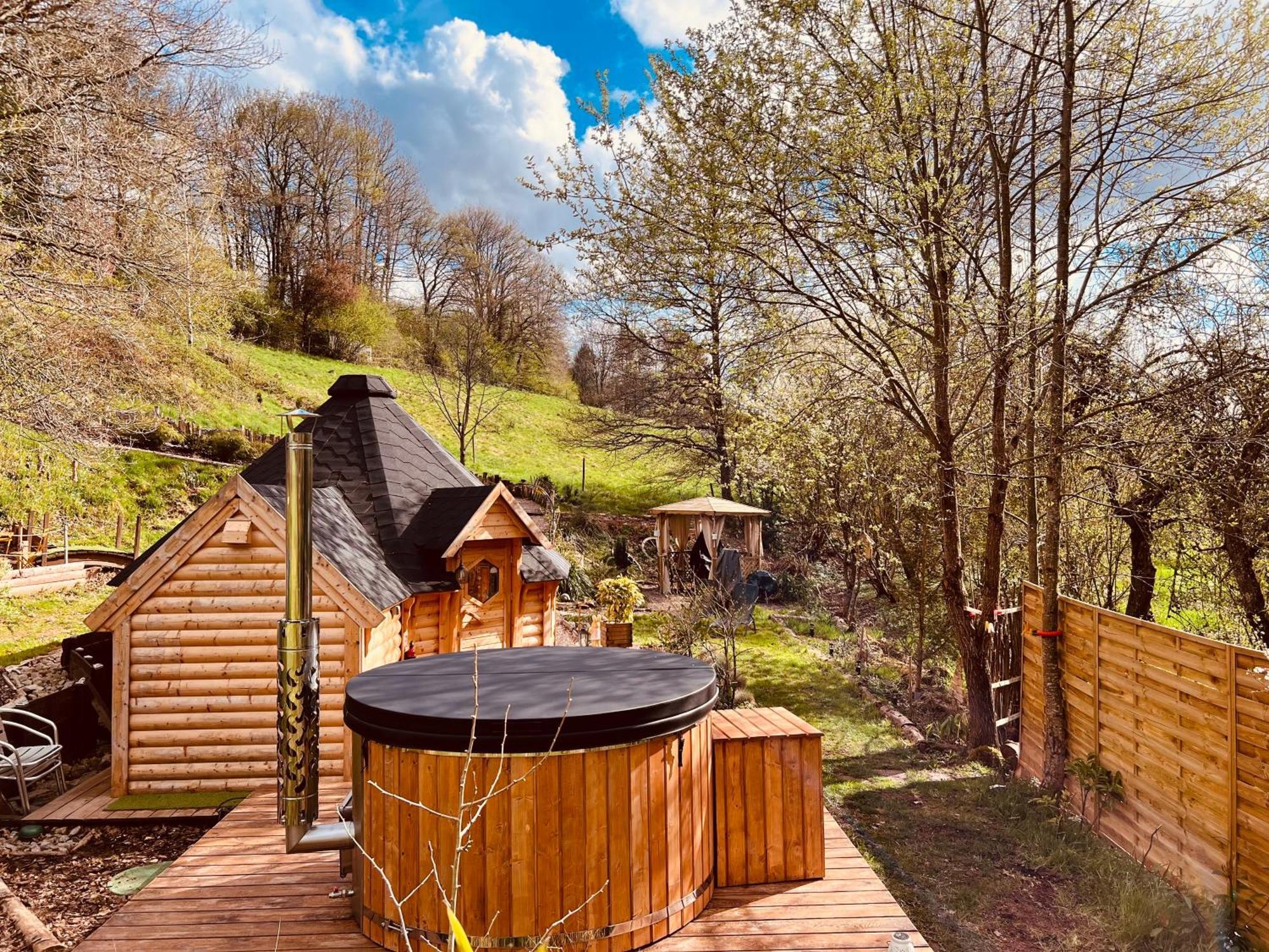 Cabane, Kota Desire Saint-Die-des-Vosges Exteriör bild